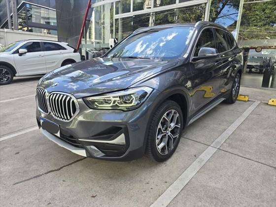 BMW X1 2.0 16V TURBO ACTIVEFLEX SDRIVE20I X-LINE 4P AUTOMÁTICO